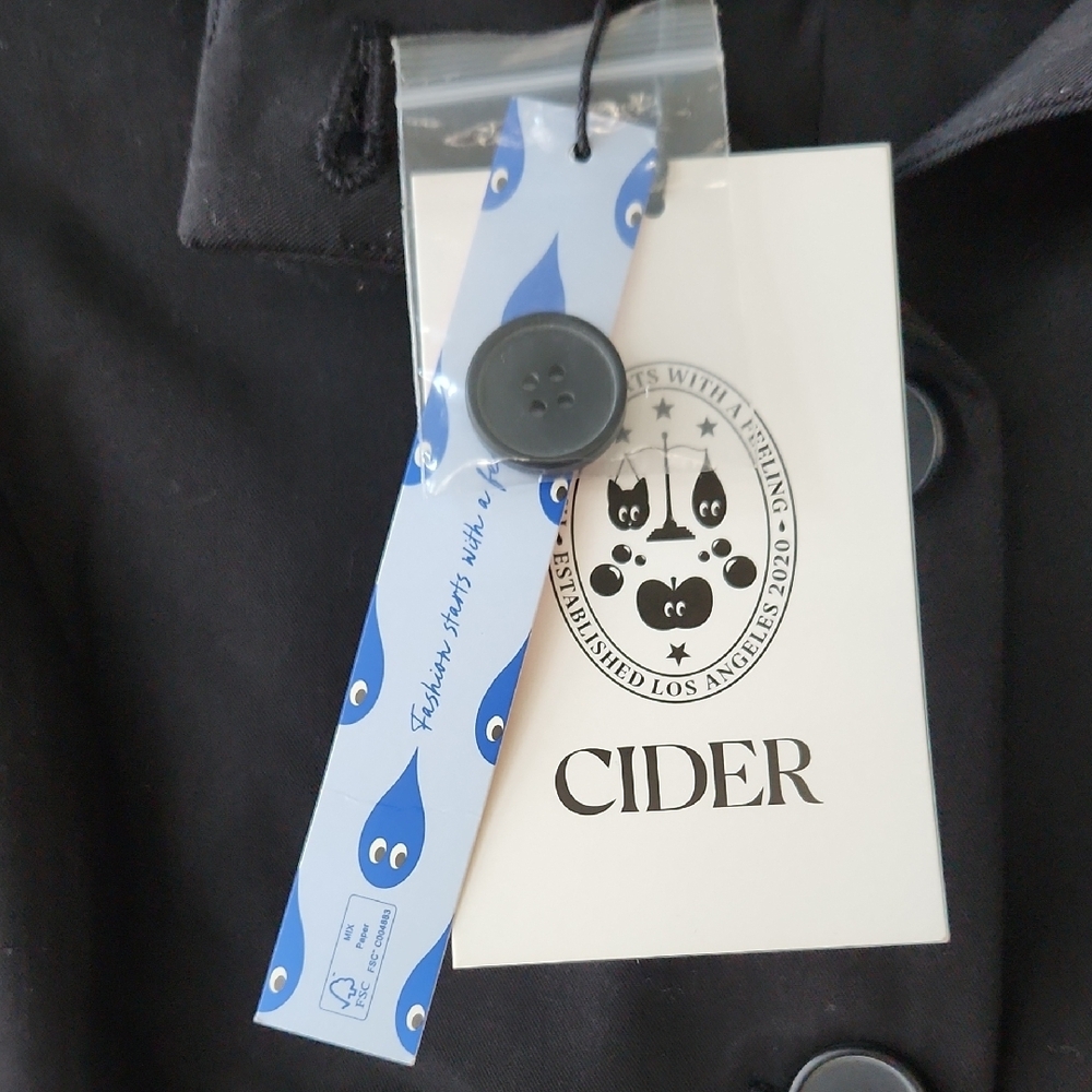 Cider | Black Button Down Vest - Picture 4 of 7